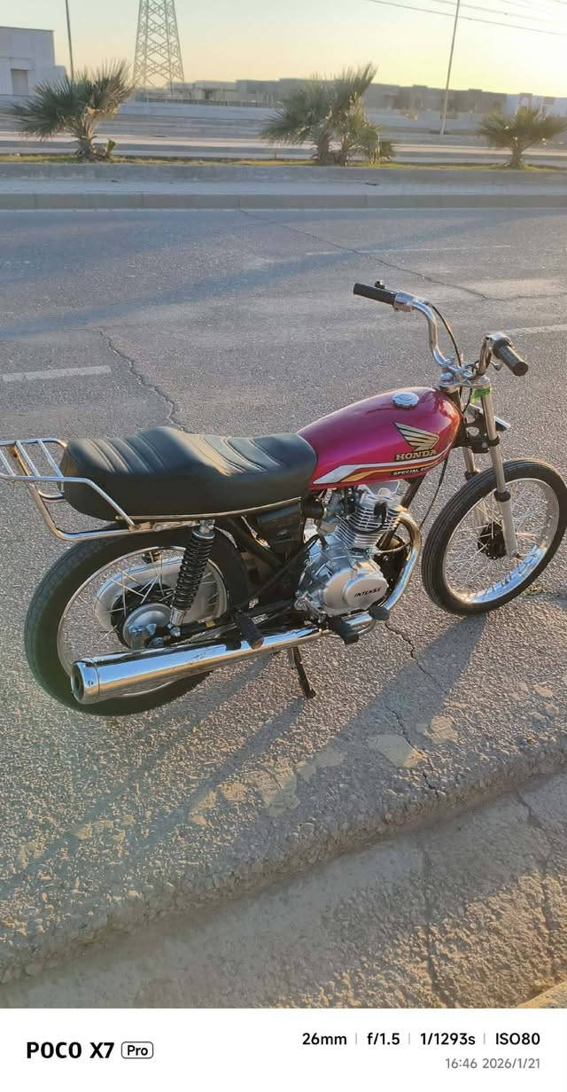 دراجة نتنس تعميره جديده وراق وكيله خلدون مديل ١٢ ميسان لدفَاس ***********
