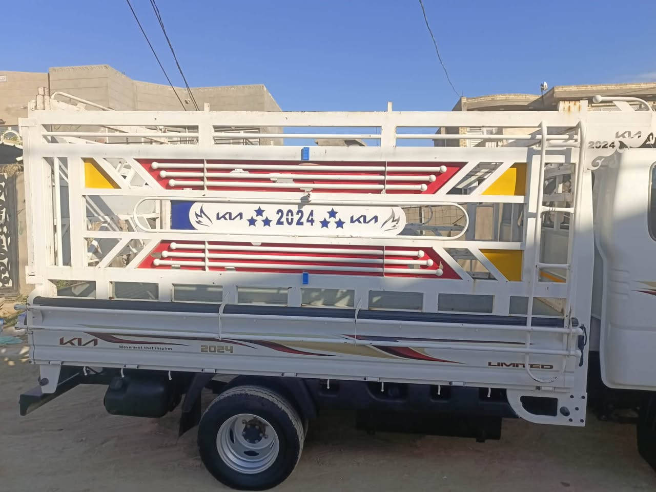 سلام عليكم
محجر للبيع مال فحل شغل درجه اولئ سعره ٦٠٠ وبيه مجال
مكاني كربلاء طويريج للتصال
‏‪0771 650 4168‬‏
