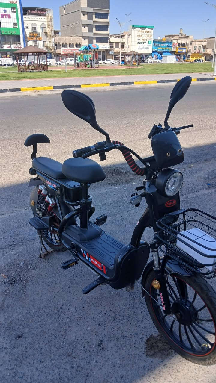 بايسكل شحن فقط بطاريات تعبانة
السعر 200الف للتواصل ***********
