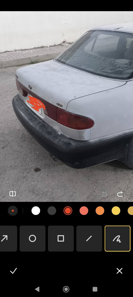 سلام وعليكم شباب عندي جامرلوغات وبنيد وبيبان اوصندوك جنطة لبيع بس يرادلهن صبغ البيبان الأمامية شوية بيهن اخياس مثل ماتشوفوهن بل صورة مابيهن ظربة  خابرني ودلل عل سعر رقم الهاتف ***********
