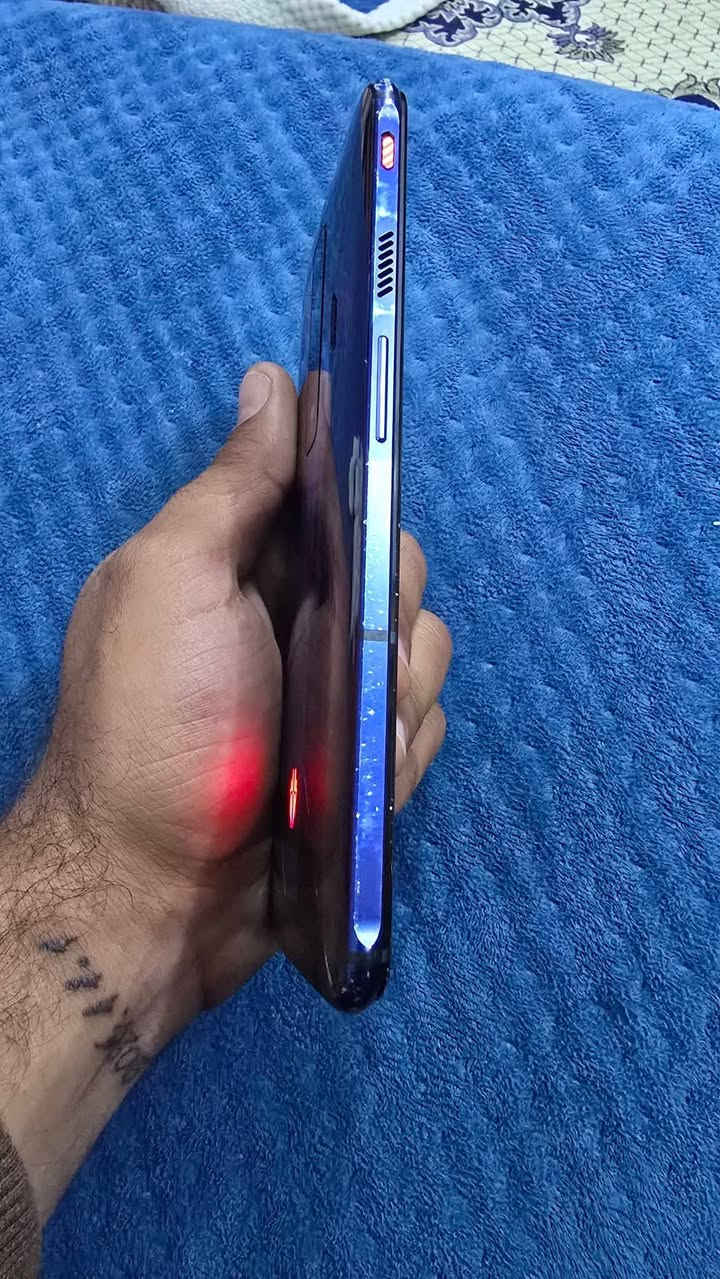 وحش الألعاب ريد مجك 7 ذاكره 256 عشوائيه 16 و 165 هيرتز بيه خدوش بسيطه بلضهر موجوده بلصور سعره 350 مكاني ديوانيه


**إذا كنت صاحب هذا الإعلان وتريد حذفه لأي سبب، رجاءا أرسل رسالة إلى الدعم الفني**