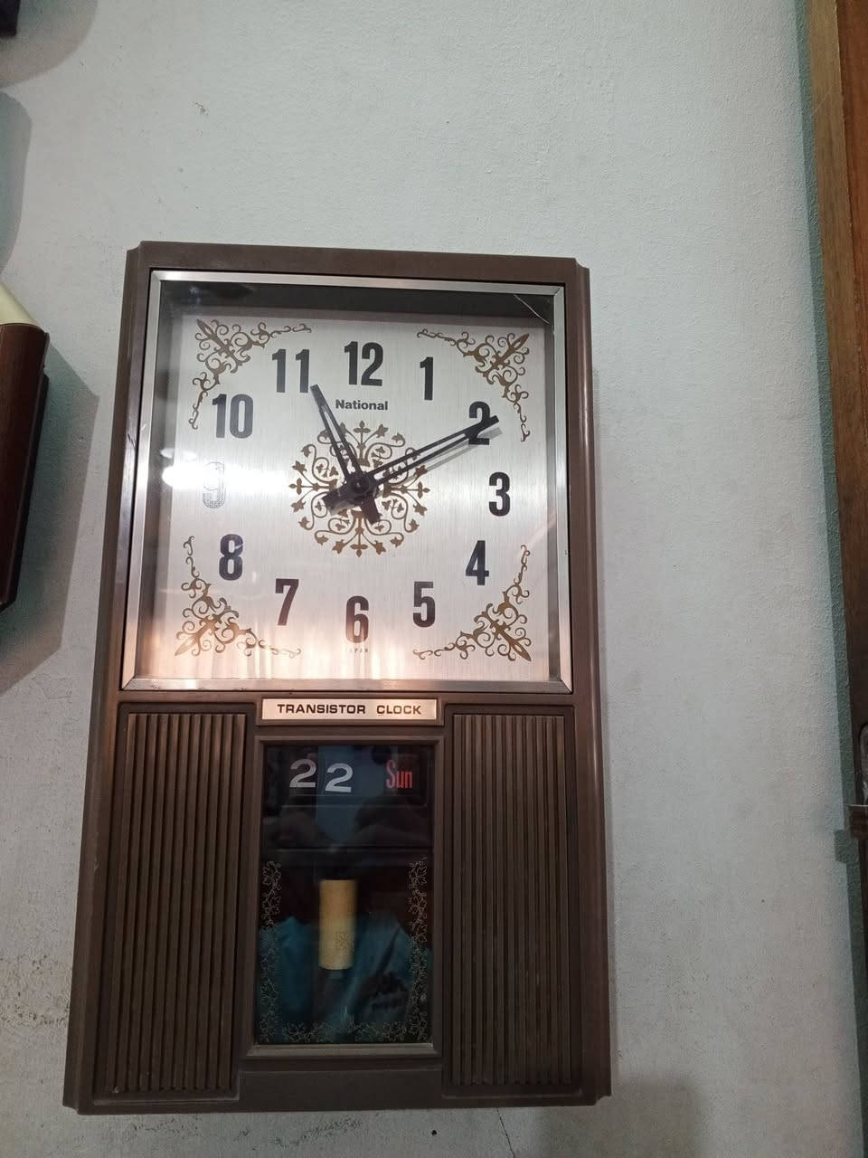 ساعه ناشينال ياباني الأصلي القديم 
شغاله بالكامل نافذة شهري وايام الاسبوع نظافة عالية 
تعمل بواسطة بطاريات 2 حجم كبير


**إذا كنت صاحب هذا الإعلان وتريد حذفه لأي سبب، رجاءا أرسل رسالة إلى الدعم الفني**
