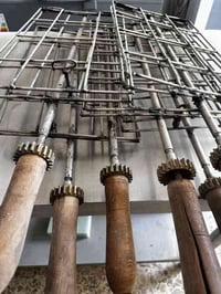 عندي شواية دجاج للبيع ستعمال قليل وشغلها ثقيل    ونظيفه للبيع الستفسار...