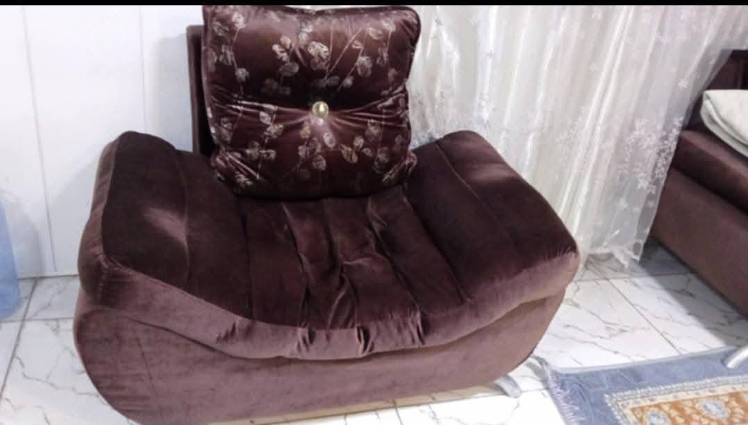 للبيع تخم ٧ مقاعد ب250 مكانه حي الجامعه.


**إذا كنت صاحب هذا الإعلان وتريد حذفه لأي سبب، رجاءا أرسل رسالة إلى الدعم الفني**