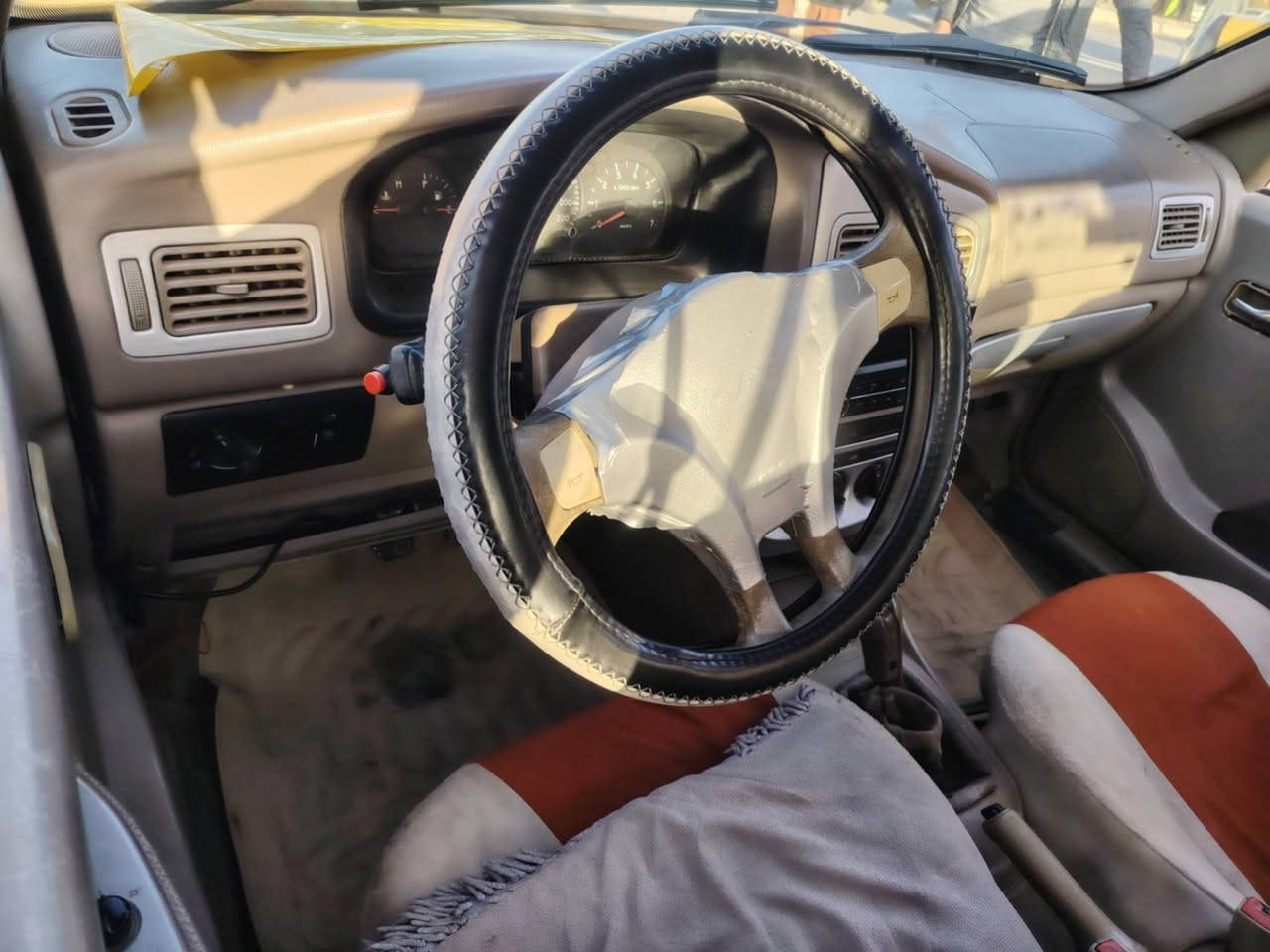 شيري كوين موديل 11 كير ومحرك مكفول  والكشر مكفول     السياره مكفوله كفاله عامه رقم بابل السنويه منتهيه  سعر  27 الرقم ***********
