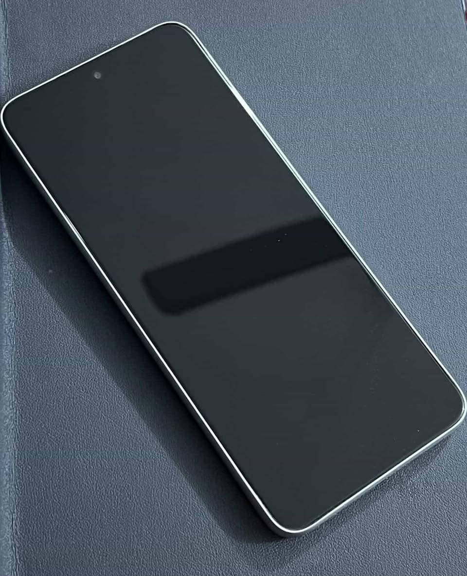 السلام عليكم
موبايل Honorx9c smart
 نظيف بحاله الوكاله برغي ما مفتوح بي الله شاهد مقاوم للكسر ومقاوم  للماء بمعيار IP65..فقط شاحنته ما موجودة كارتونه موجودة.. 

المكان : بغداد - الشعب 

رايده (250الف )  للتواصل واتساب هذا الرقم ***********  ومميزات الموبايل في هذا الرابط :   https://vt.tiktok.com/ZSu2gWaE8/
