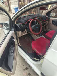 سياره باندا موديل ٢٠١٣ رقم بغداد سنويه جديده هزه جديده سياره بيها ضربه...