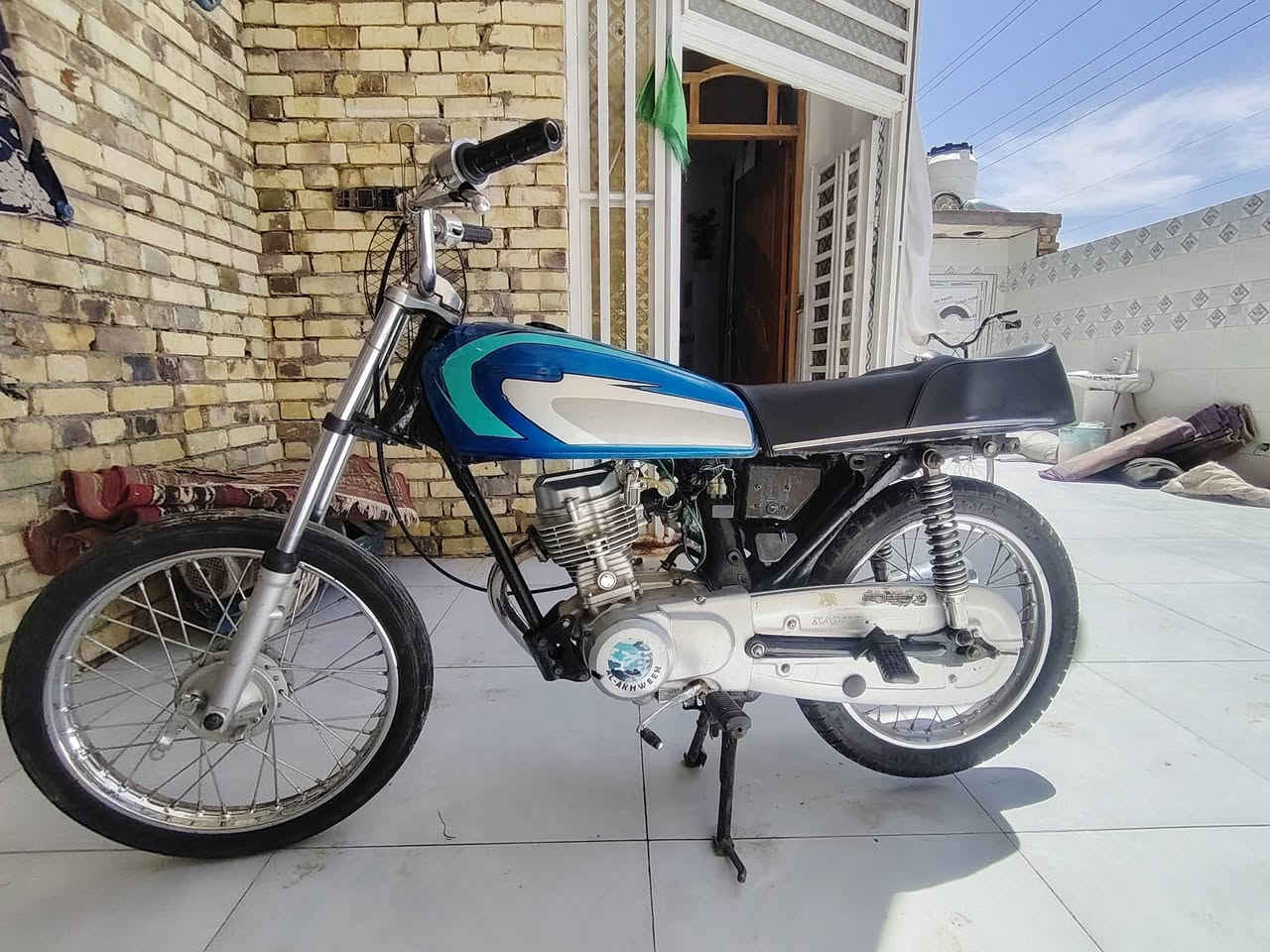 دراجه البيع بدون ب 450 وبيه مجال ***********
