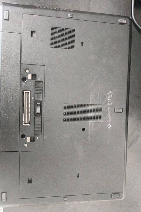 السلام عليكم 
لابتوبhp pro book 6570b
بمعالجintel core i5 gen3 
رام 8
هارد 500جيجا HDD
بطاريه بسعه 90W
كامله من ناحيه البرامج منصب عليها برنامج الفوتوشوب وكافه برامج office 
شاشه بحجم 15.6انج وبتردد 60هيرتز
نظام windows 10 pro 
جنطه هديه مع ماوس بدون واير
وباقي التفاصيل خاص واتساب***********