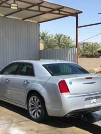 كرايسلر 300 • ٢٠٢٠ • رقم نينوى