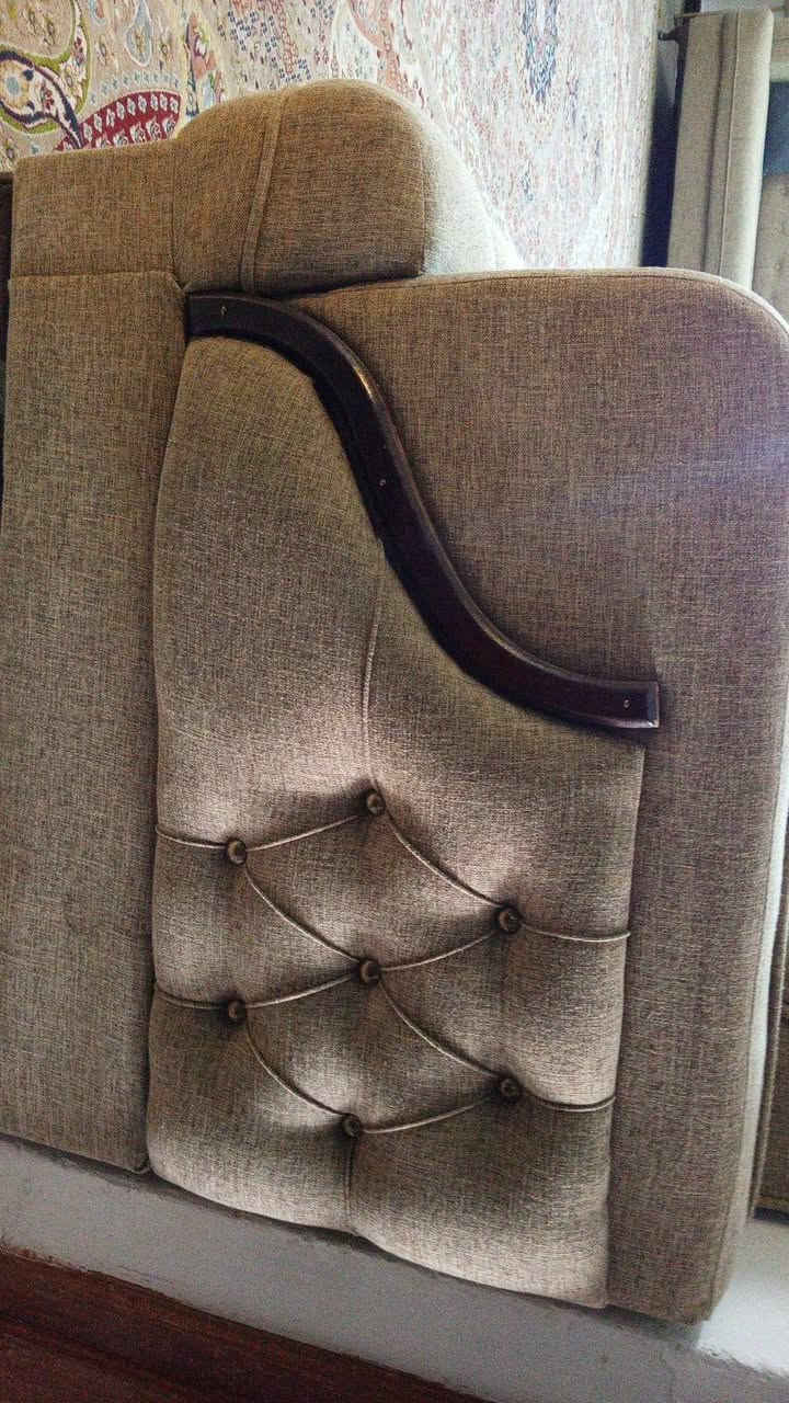 تخم 10مقاعد نظيف جدا السعر 450 ألف
*********** واتس اب 
*********** واتس اب
