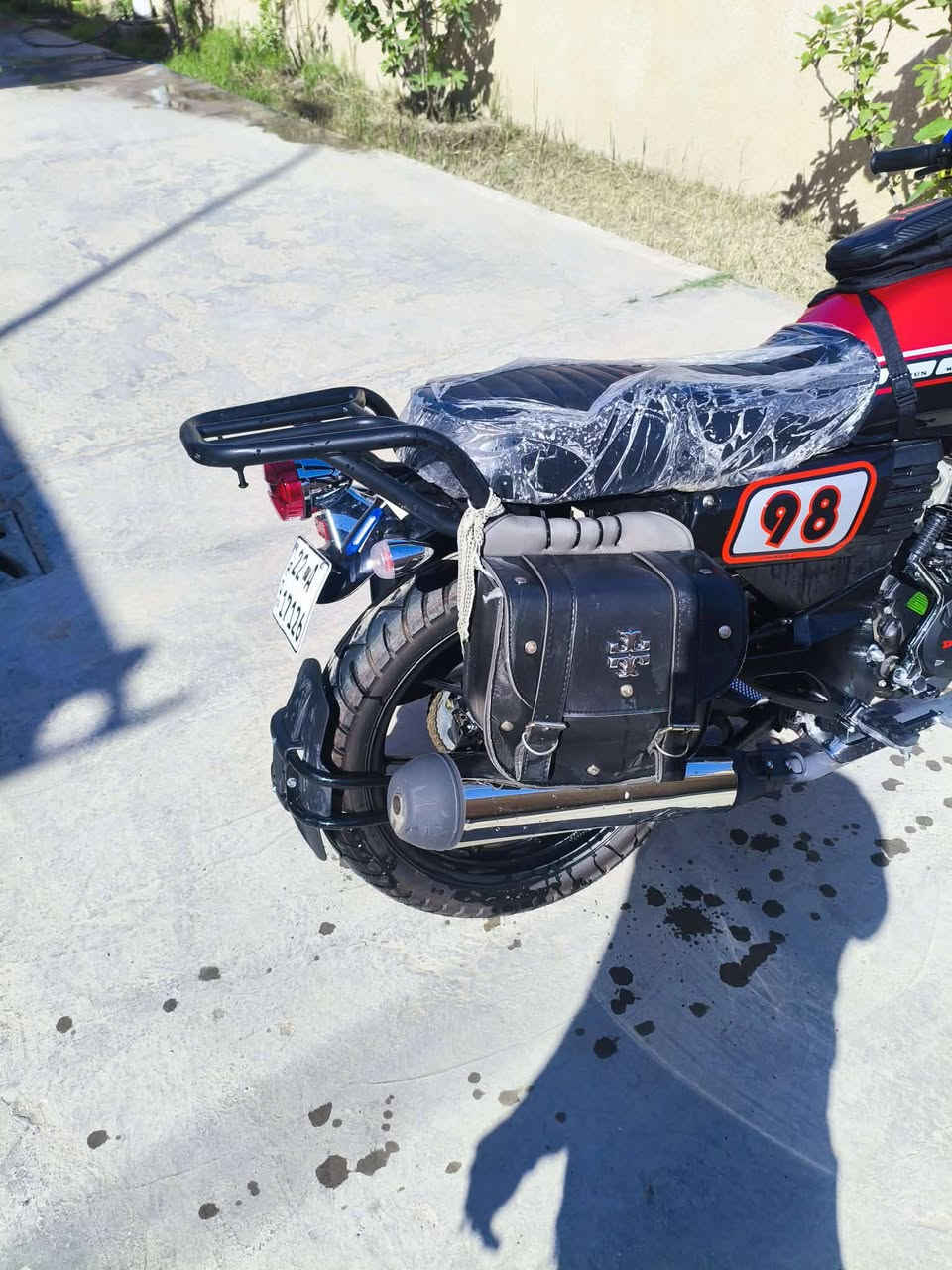 دايون لايتي موديل 2025 كربلائية.            وكيلها شركة النور طالعة بال26 شهر الثاني رقم انكليزي اربيل
سنوية باسمي سعرها 2,875,000  وبيها مجال بسيط حك الجية مكان بابل الكفل 
***********
