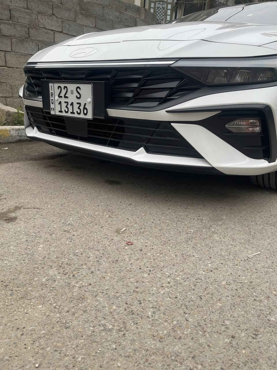 سلام عليكم النتره لبيع  سياره جديده مال بيت حلوه وخير من الله ماشيه ٤٠ الف وقابل لزياده. سياره بسمي تحويل ثاني يوم عنوان مكان سياره بغداد الدوره  سعر ١٣٥ وبيه مجال قليل رقم هاتف. ***********
