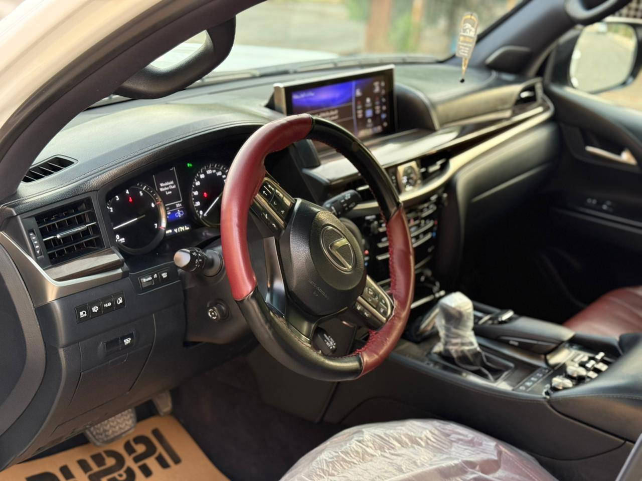 مكان الفلوجه
ماشيه ١١٦
مواصفات 
تنبيه اصطدام الامامي 
نظام الملاحه الخرائط
كاميرا 360’
مثبت سرعه
تشغيل عن بعد
تنبيه مغادرة المسار
حساس ضغط الاطارات
مري شفط
مقاعد تدفأ وتبريد
تحكم مقاعد كهربائية 
ذاكرة مقاعد
وهوايه مواصفات بعد معروفه للكزز 
السعر 60الف دولار وبيها مجال 
***********
***********
