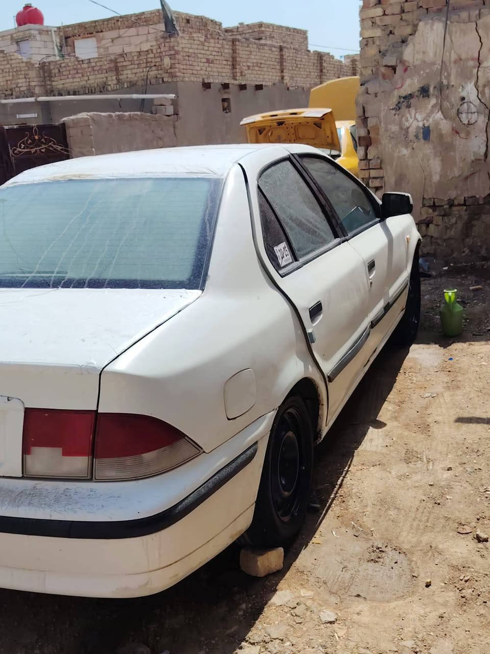 سمند للبيع موديل 11 مكفوله من ضربه وتبديل 
محرك وكير خير من الله تخم تاير تبريد شغال 
سنويه لحد 29 مصفره غرامات 
السعر 35 وبيهاا مجال حك الجيه 
‏‪0783 838 3242‬‏
