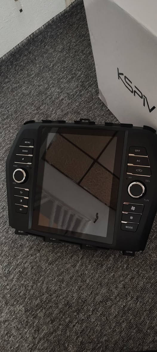 شاشة نيسان مكسيما (2023 - 2016)
• الحالة: جديدة "لوك" (بضاعة أوروبا) ما مستخدمة أبد.
• المواصفات: * ذاكرة 128 جيجا مع رام 8 جيجا (سريعة جداً وما تحتاج أي إضافات).
• كاملة مع كل غراضها الأصلية والفيش مالتها.
• التركيب "فيشة بفيشة" يعني ما يحتاج تكطع وايرات ولا تلعب بالضفيرة.
• السعر: 450 ألف دينار فقط (علماً سعرها الأصلي 500
دولار).
• ملاحظة: الشاشة أصلية وتجي وياها شاشة الشركة.


**إذا كنت صاحب هذا الإعلان وتريد حذفه لأي سبب، رجاءا أرسل رسالة إلى الدعم الفني**