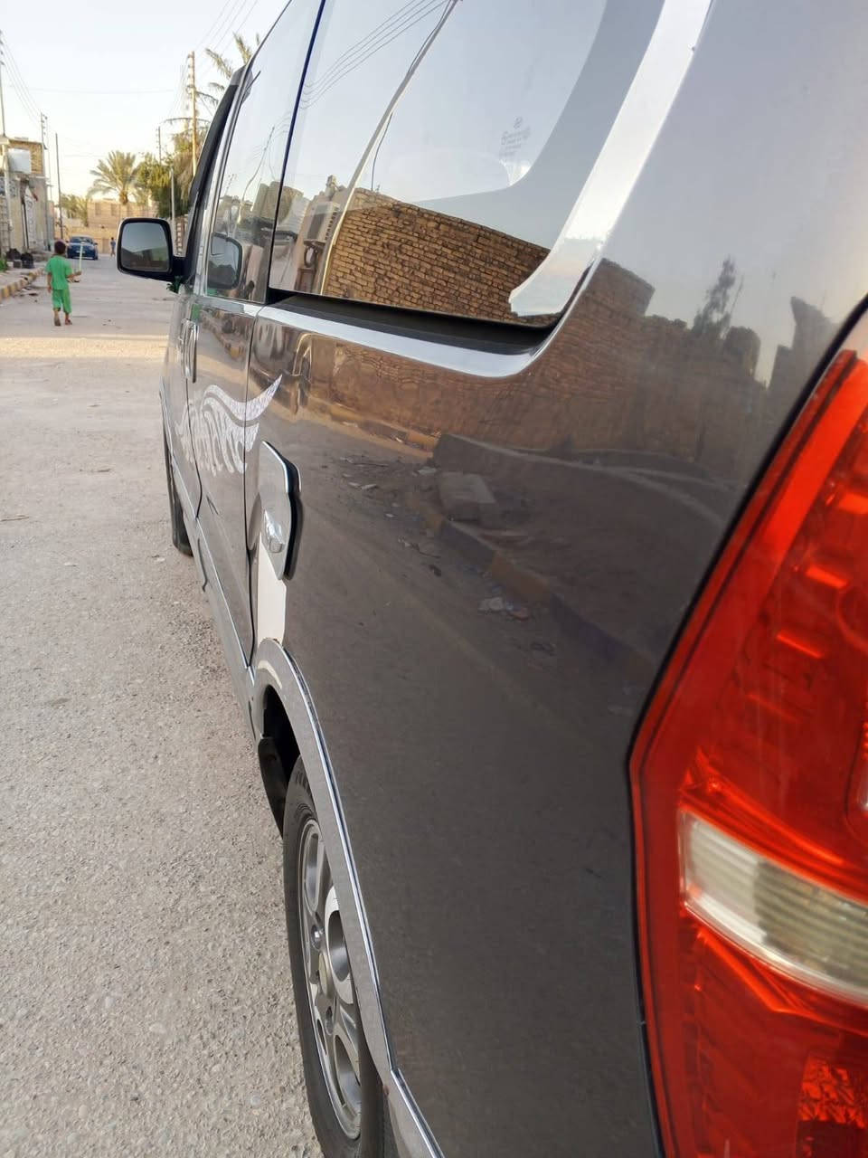 السلام عليكم ورحمت الله وبركاته رحمله والديك اقره المنشور اله تتصل
ستاركس للبيع مديل 2009 محور مسكر مكينه 9 لاتنقص وتبخير مكينه كير اكسن حداديه تواير تبريد كهربائيات كله شرط السياره بيهه طخه باب السايق قليله يم اليده وبيهه جاملق ايمن مبدل غير لون ومصبوغ وي لون السياره والباقي كفاله عامه شاصي مكفول قواعد دبلات من فوك ومن جوه كلشي مابيهن السياره رقم انكليزي وبسمي تحويل ثاني يوم غرامات هيئه خط وبحث مصفره من كلشي السياره جهازه على اخر حبايه الف ماتخسر عليهه من ايدي للشارع كبل تفحص السياره وتكاتب وياك بس اصوليات وعيب شرعي وشوف العين بعد ماينحمد الياخذهه كبل ايداور ماخليهه بسمي السعر 145 وبيهه مجال لشراي ورجا رجا انه مكلف بلنشر لحد ايراسلني اتصل على الرقم راعي السياره واتفق وياه العنوان ناصريه سيد دخيل ***********

هذه رقم راعي السياره وبلعافيه على اليخذهه
