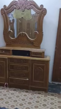 غرفة نوم • مستعمله