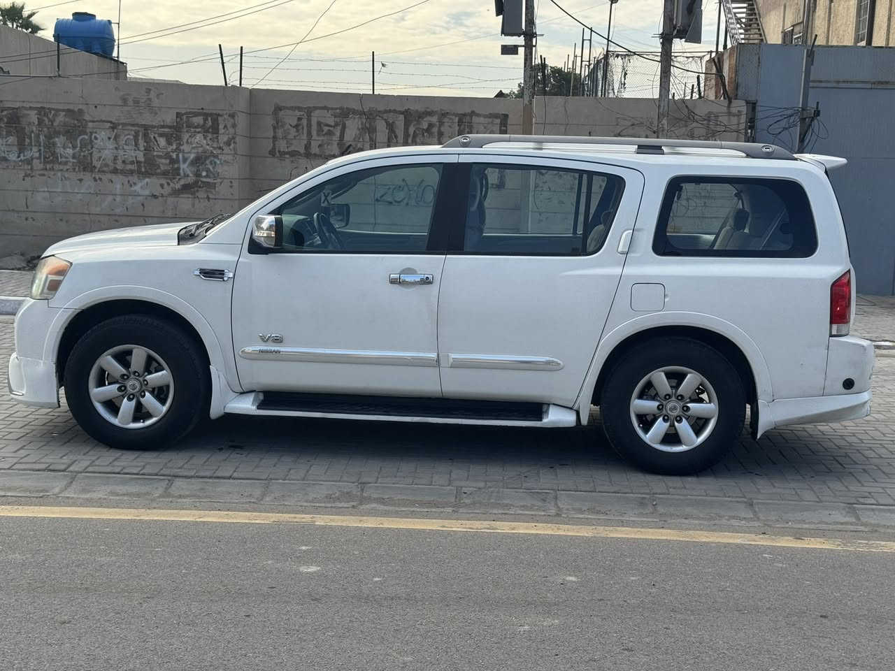 ارمادا 2008 محرك 8 كير ومكينه مكفولات تبريد منضومه زنون منضومه غاز 80 لتر بأسمي مصبوغه حزام اثر جراد فقط بيع او مراوس حسب القناعه مكاني بياع حي العامل *********** السعر ١١٠
