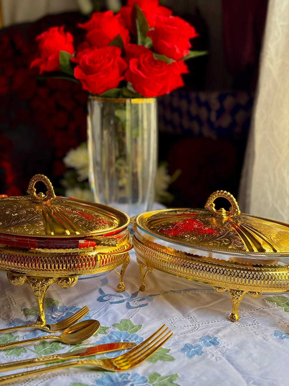 كوين ان 
٢ تورين كوين ان من النوادر اصدار قديم جدا بالعلبه الأصليه 
وجمال ولمعه الدهب  الاصلي ❤️


**إذا كنت صاحب هذا الإعلان وتريد حذفه لأي سبب، رجاءا أرسل رسالة إلى الدعم الفني**