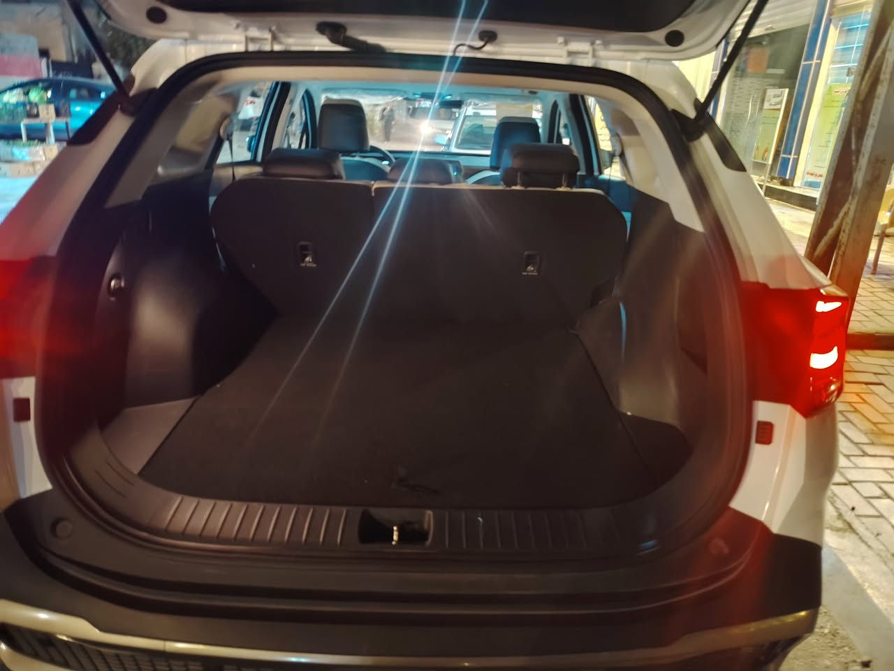 ‎سبورتج 2025
‎ رقم بغداد 
‎هايبرد  
‎لايتات زينون 
‎اشايرled
‎رادار امامي
‎حساس امامي
‎فتحه  سقف بانوراما
‎ مري كهرباء 
 4 كامرات محيطيي

‎تحكمات ستيرن
‎شاشه وكامره
‎وتبريد شاشه
‎ مخرج تايبسي 
‎شاحن واير ليس
‎الكير ماوس 
‎سايد بريك بصمه
‎واوتو هولد
‎ ودرايف مود
‎وبصمه والمقعد كهرباء
***********
