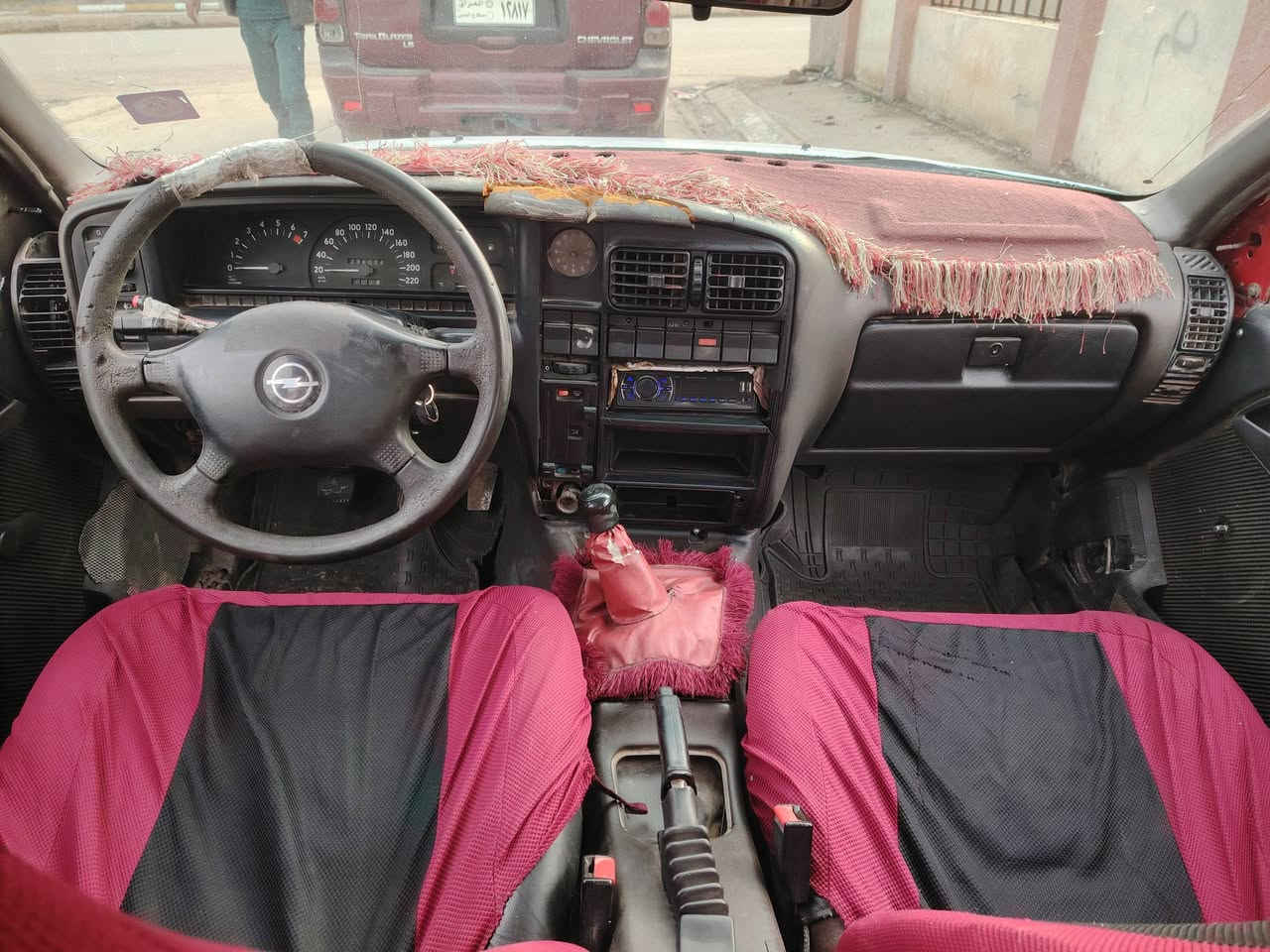 السلام عليكم اوميگا موديل 90گير مكينه اكسل صدر كله شرط كهربائيات مسجل كلها شغاله السياره بدون ضربه بدون معجون رقمها دياله سنويه خضره معاملتها كامله گمرگ مدفوع 
ملاحضه بيع فقط السعر 20وبيها مجال 
***********
