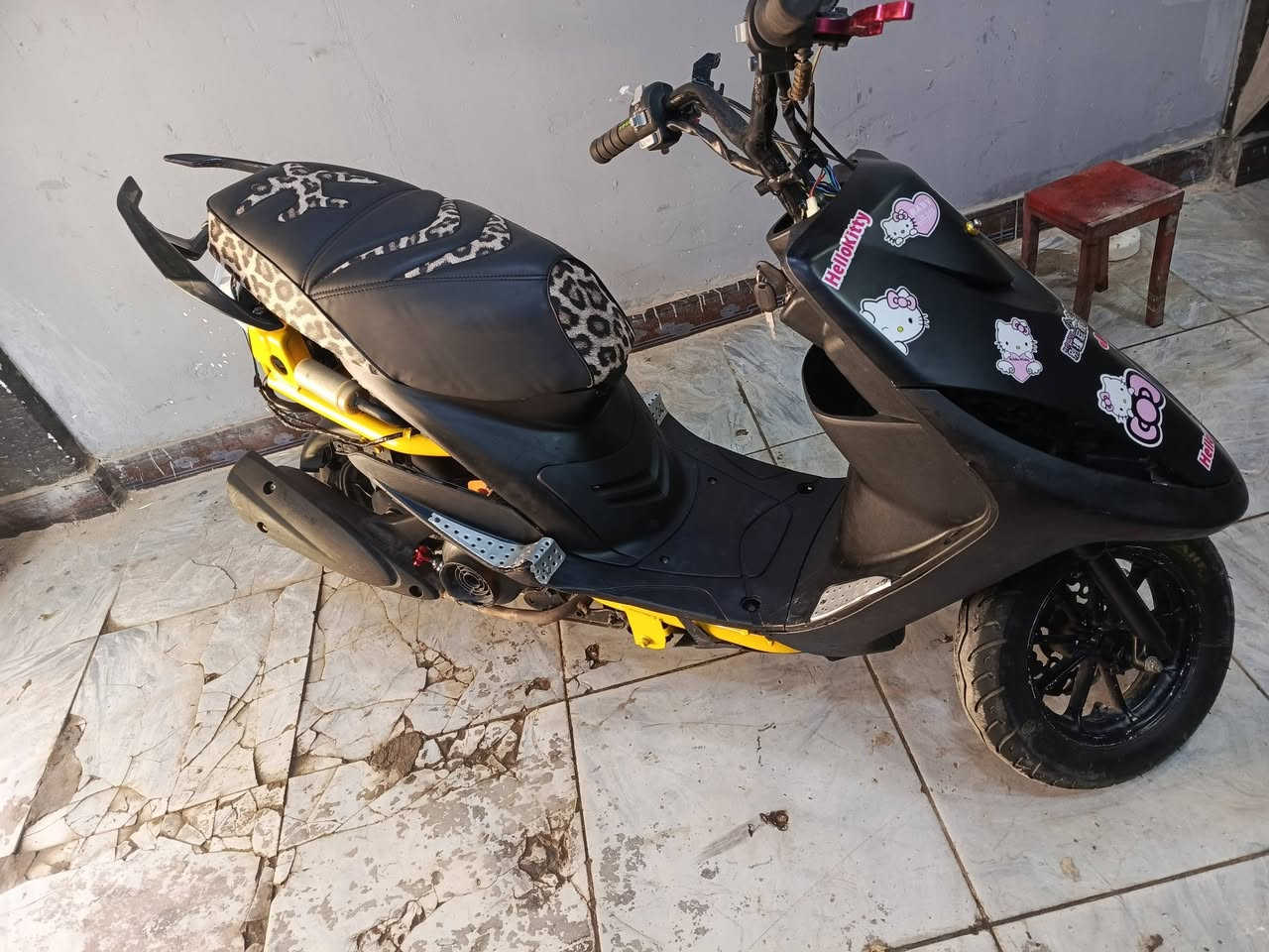 ماكس عدله مال لعب بوشه 55 بيه وياله مشيفه رياضي اصلي كشن اربع ولفات عالي يدات رياضي سبايدر قطعتين 
عنوان كربلاء سعر400 وبيه مجال
***********
