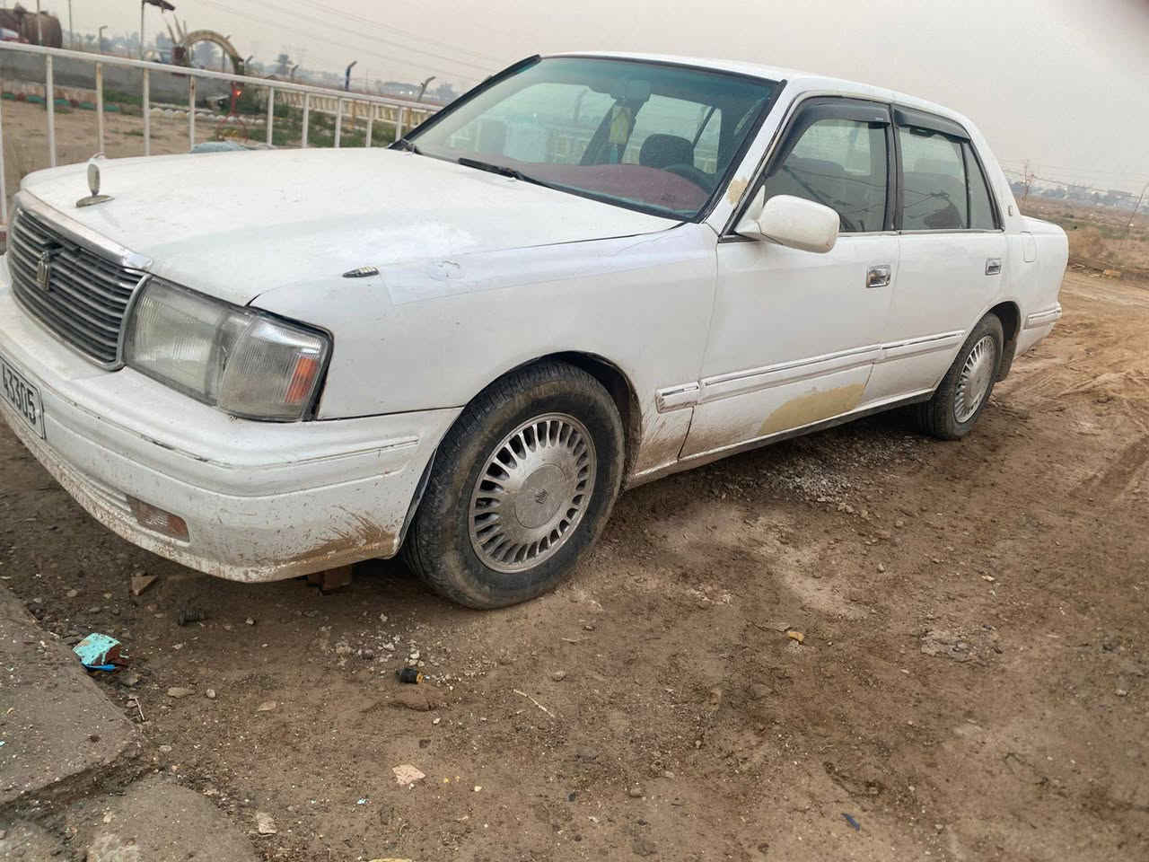 السلام عليكم اخوان راس الثور.      موديل 98.   تكم  مكينه 2ونص مالتهة البلادية  سيارة بسمي جاهزه من كلشي رقم دولي بسمي تحويل ثاني يوم شراي يتصل وبخدمته  سعر 68وبيها مجال بسيط.     مكاني. بغداد تقاطع نهروان  غير متواجد ع فيس فقط واتساب واتصال   ***********
