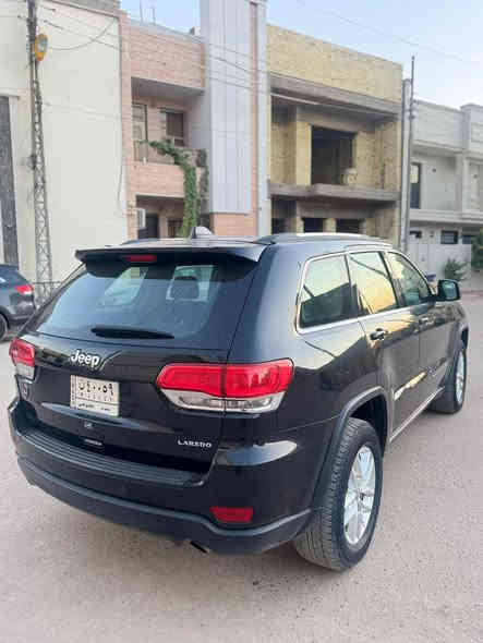 سلام عليكم 
***********
سعر 164
جيب لاريدو مكفوله من صبغ موديل 2017 وارد حادث مياه أمطار سياره جاهزه من جميع نواحي مواصفاته شاشا كبيره و كامره بصمه تشغيل وأبواب كير تبترونك رادار امامي وخلفي تشغيل عن بعد فول تحكم ستيرن ويلكت لايت زنن 
مكان سياره بغداد دوره
