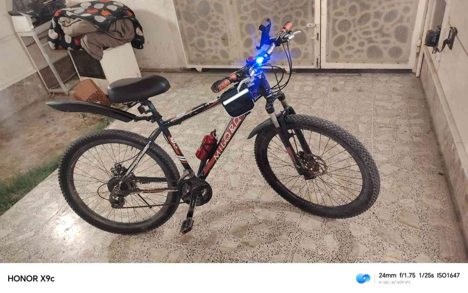 السلام عليكم بايسكل جبلي ماركه موليرد صنع في هولندا حجم 27.5 بايسكل سستم شيمانو بالكامل وكله مختم zoom بايسكل جديد الله شاهد مابي اي نقص كامل مكمل الالمنيوم بالكامل حته بوري السرج كير امامي خلفي اصلي وشغال بريكات كلهه شغاله بطيخات مزوده تزويد بلادي مكاني بغداد السيديه ***********.واتساب السعر 160 وبي مجال بسيط حك الجيه
السلام عليكم بايسكل جبلي ماركه موليرد صنع في هولندا حجم 27.5 بايسكل سستم شيمانو بالكامل وكله مختم zoom بايسكل جديد الله شاهد مابي اي نقص كامل مكمل الالمنيوم بالكامل حته بوري السرج كير امامي خلفي اصلي وشغال بريكات كلهه شغاله بطيخات مزوده تزويد بلادي مكاني بغداد السيديه ***********.واتساب السعر 160 وبي مجال بسيط حك الجيه
