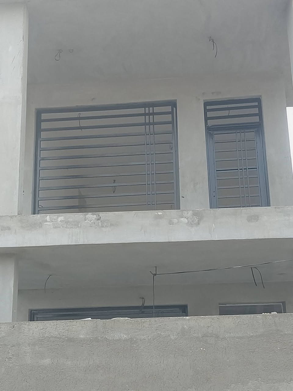 صبغ حداديه بجوده عاليه
ونضافه فول 
صبغ داخل وخارج
جبس بورد 
سحب بانواعه دعمكم اخوتي خادمكم كرار السلطاني مع الحبيب حيدر السلطاني ***********
