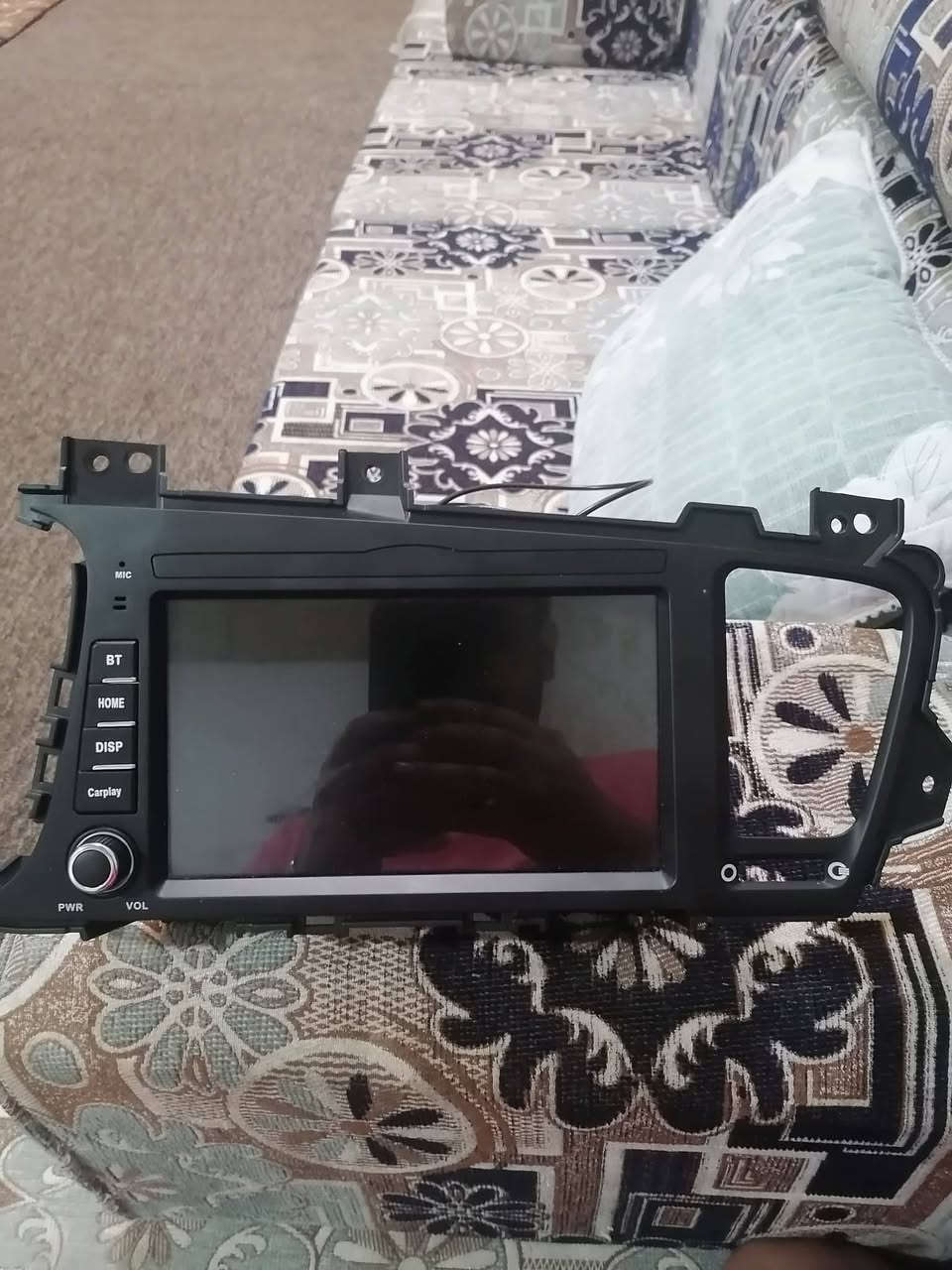 🌹السلام عليكم شاشة كيا اوبتيما أصلية وكالة بوبز من موديل 11الى 14 جديدة السعر 150وبيها مجال مكاني البصرة الزبير ***********
