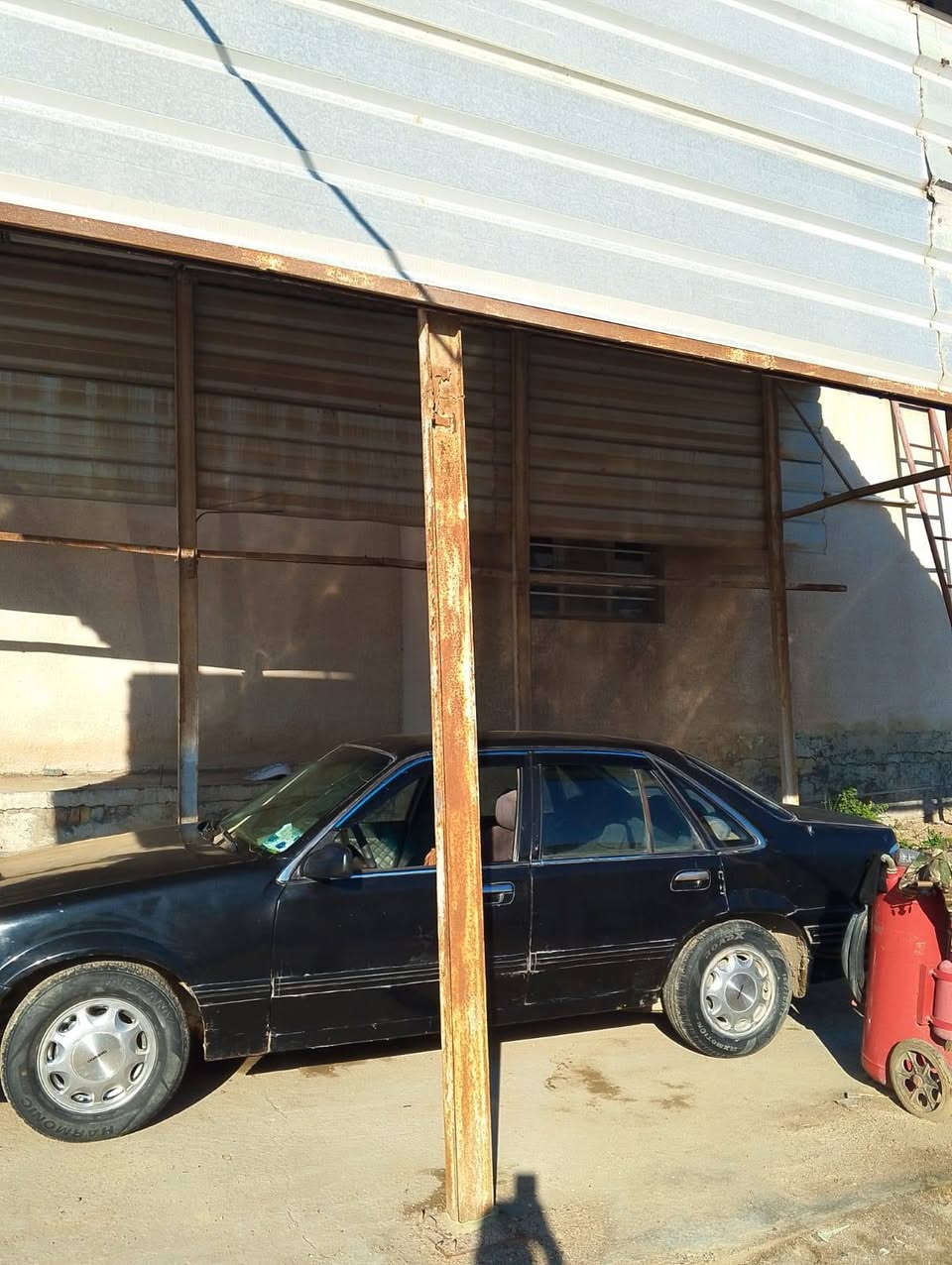 السلام عليكم  سياره برنس اللبيع سياره كهربائيات كلها شغاله شرط الفحص  سياره رقم بابل مشرووع وطني سياره دواخل صاج ابلادي دوسات جلد سياره خير من الله سعر ٢٥ وبيها مجال الطيبين للاستفسار اكثر اتصل على هاذه الرقم *********** ✨️✨️
