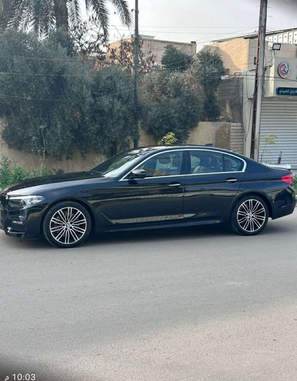 Bmw G30 540i 2018
للبيع فقط بدون مراوس

وارد امريكي رقم بغداد الماني باسمي

محرك 6 سلندر توربو B58 ما مفتوح

دفع كلي Xdrive

موديل 2018 

بكج ستندر Luxury Line ومحدث M Package

سبويلر M

اللون أسود ميتاليك (Black Sapphire Metallic)

داخل جلد لون كرمل (Dakota Cognac)

 خشب صاج (Fineline Ridge)

داتا شو

مقاعد رياضية

شاشة كبيرة iDrive

تحكم بالايمائات

مساعدات طرق

ويل 18

 تايرات جديدة

لايتات LED

نقطة عمياء

اكفلك كير ومحرك بشرط الفحص

صدر جديد ودواخل السيارة نظيفة جداً

تقرير الحادث : قطع صبغ وتبديل وموضح بالصور 

سونار جديد والسيارة سيرفس كامل مابيها اي نقص 

سنوية وهزة جديدة وبدون اي غرامات

وتحويل بنفس اليوم

مكان السيارة : الحلة - شارع المركز

السعر : 24,000$ 

للاستفسار خاص او رقم واتس 

***********
