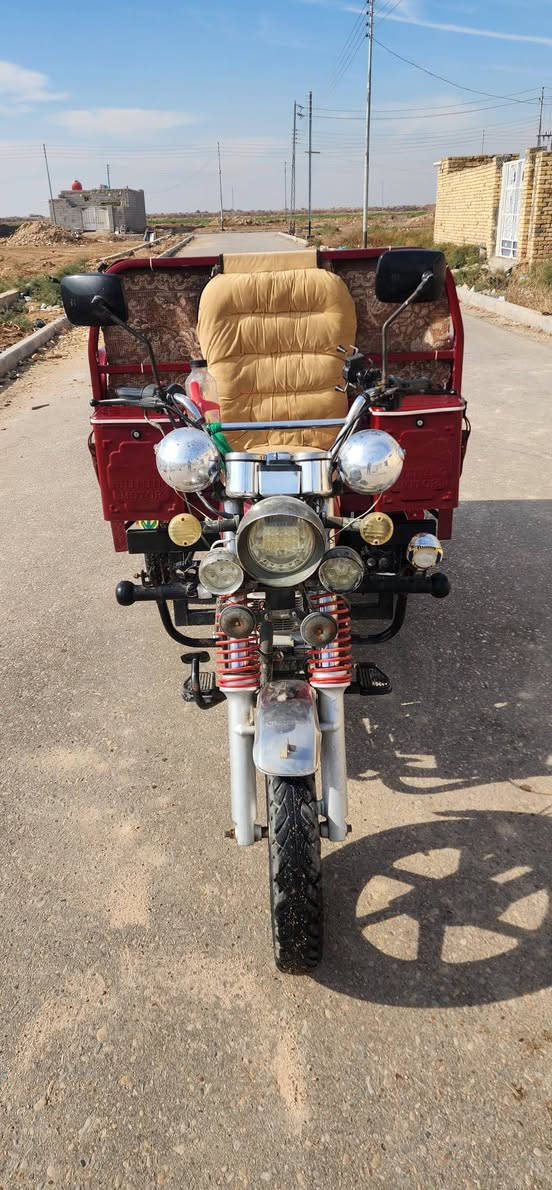 سلام عليكم جمره موديل 23 وشادله محرك 24 مكان ستوته مجر الكبير رقم الهاتف ***********سعر مليونين وربع
