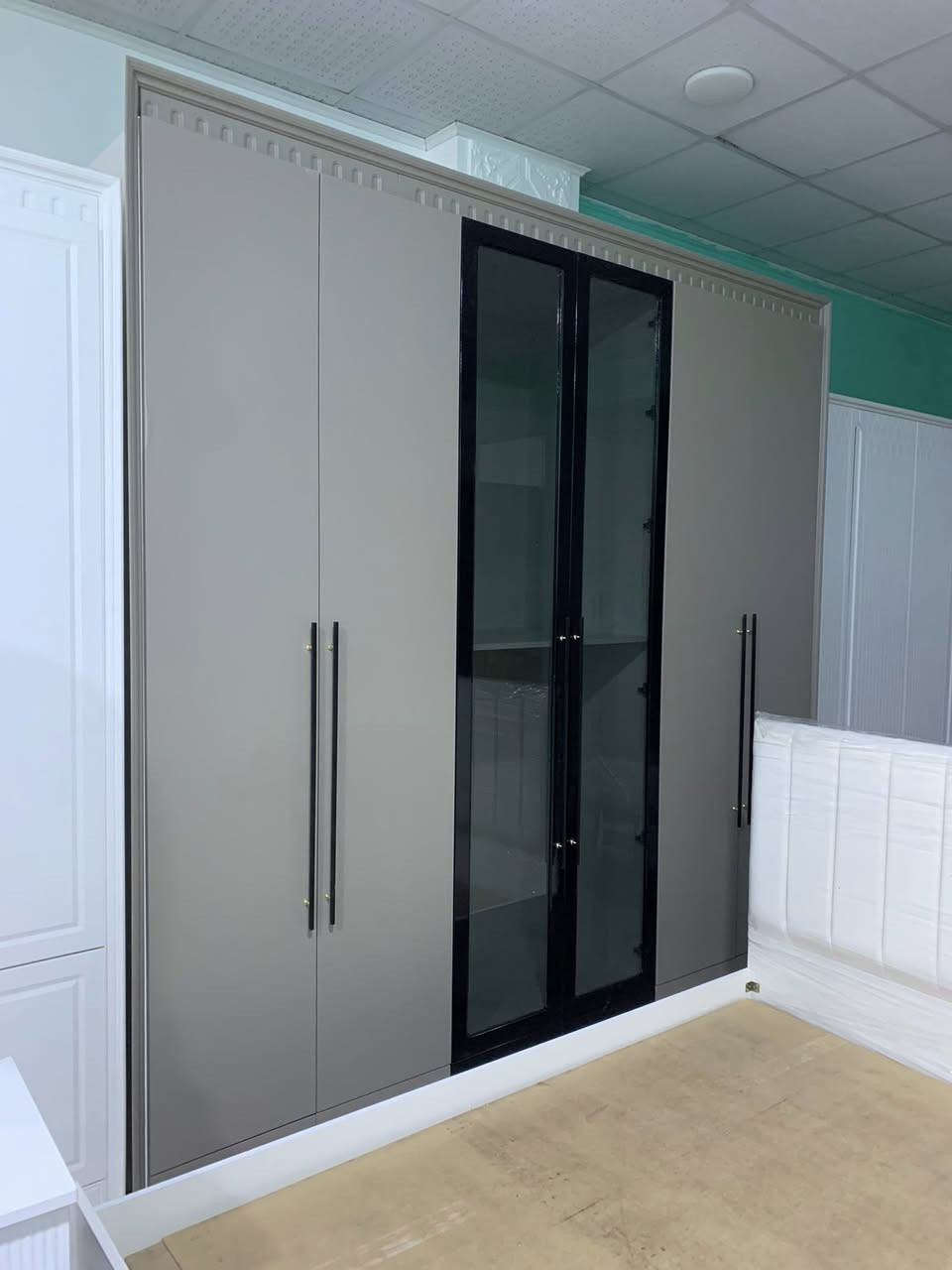 مۆبیلیاتی سورێن لە رزگاری 

♦️ژوری نوستن و کە وانتە ر بە زەمان دروست ئە کە ین 

🔸لە مۆبیلیاتی سورێن هه موو کارە کانمان دە سکردە 

♦️سيسه م و ميز ته واليت و معرز به خواستی خۆتان دروست ده كه ين 

🔹به نرخی جومله كار ده كه ين

♦️🏤ناونيشانمان رزگاری (سمود )

🏤🏤به رامبه ر باره گایی شوعی  

📞📞📞***********
