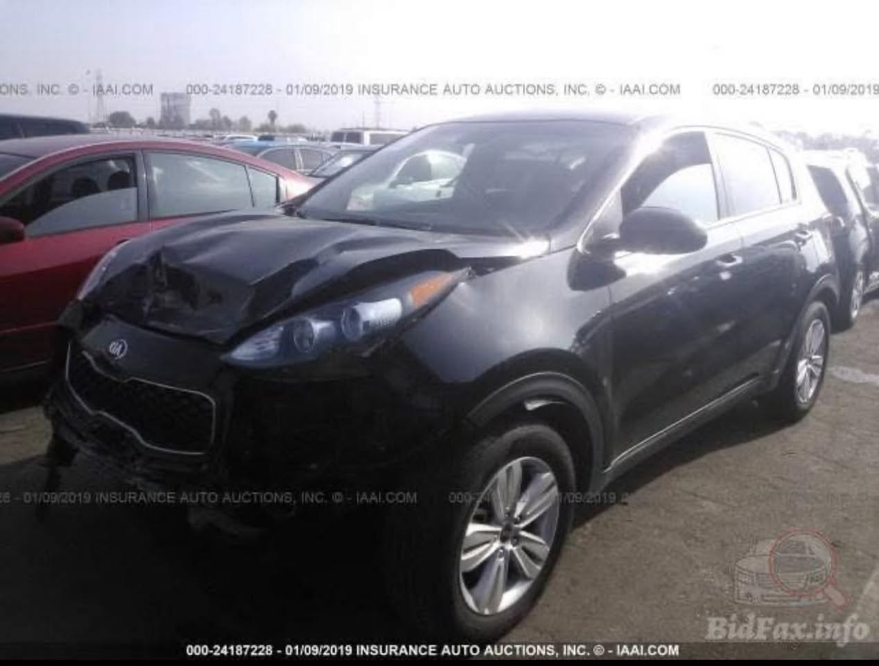 بيع مستعجل __كيا سبورتج موديل 2018 أمريكي 

حادثها موضح بالصور وبيها بارد بسيط 2 وعندي صورهم قبل التصليح 

باقي كفاله عامه

كير ومحرك شرط كفاله 

2 قطع تبريد 

تحكمات ستيرن 

رقم / واسط  

مكان السيارة بغداد البلديات 

السعر 154

الرقم ***********
