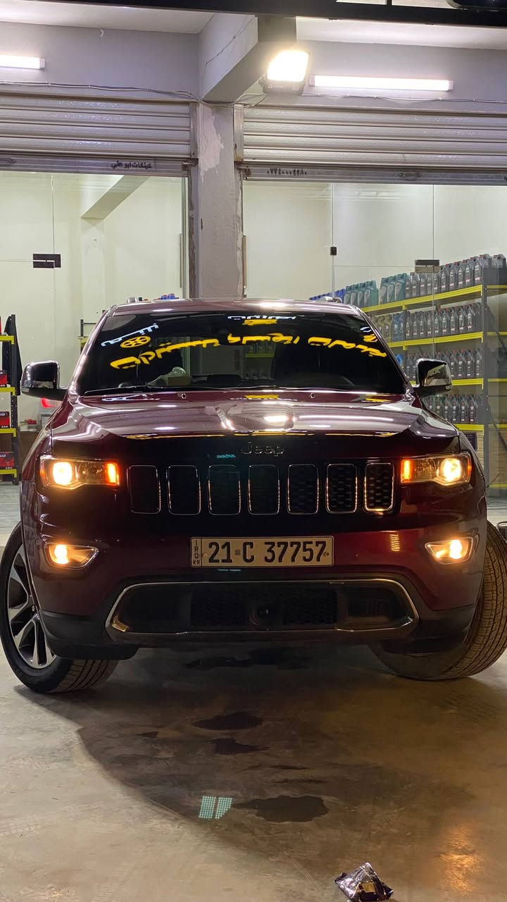 جيب كراند شيروكي
2018 وارد كندي كلين تايتانك اصل
السياره فول 1/1 رادار امامي
أتو بارك 
مكفوله كفاله عامه 
ماشيه 77 الف كم حقيقي
رقم ***********
