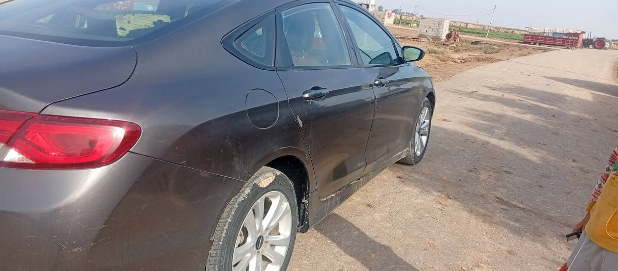 نوع كرايسر سي 200 موديل 2016 محرك 2400 كير ومكينه مكفولات حادثه بجم وثلث قطع صبق سياره احله من الصوره  مواصفات اس فتحه سلايت بالقماره بصمه تشقيل كير ماوس سعره 82 وبيها مجال رقم الهاتف بي واتساب *********** اتصال ع رقم *********** بيع او مراوس مكان السياره ميسان قضاء كميت
