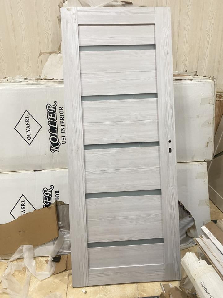 السلام عليكم 
عندي
 أبواب للبيع عندي كمية ابيعهن شلع شلع يعني مو مفرد ابيعهن كلهن 

52 باب قياسهن 200/70

  25 باب قياسهن 80/200
مع جراجيب مثل ماموضح بالصور 
بيهن نقشات وألوان بعد 
سعرهن خاص تواصل عل واتساب 
***********
