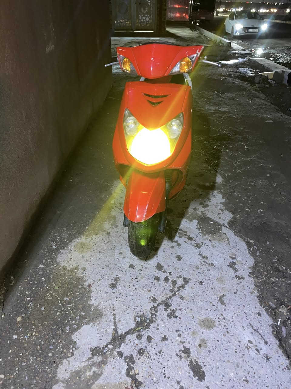 دراجه سكنس فحل كوري نضيفه كلش مفتوحه مره وحده وتجفيت اصلي ابيعلك كوم حديد اضمنلك بس حلال وحرام كهربائات كله شغال ونضيف كلشي مناقصها سعرها500وبيها مجال ***********
***********
