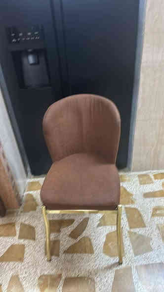 ميز طعام خشب مع 6كراسي نظيف ما بيه اي عيب 🌹🌹🌹🌹🌹

السعر، 170الف 🔥🔥🔥🔥

حي السماح التواصل عالرقم ♥♥
***********🌿🌿🌿
