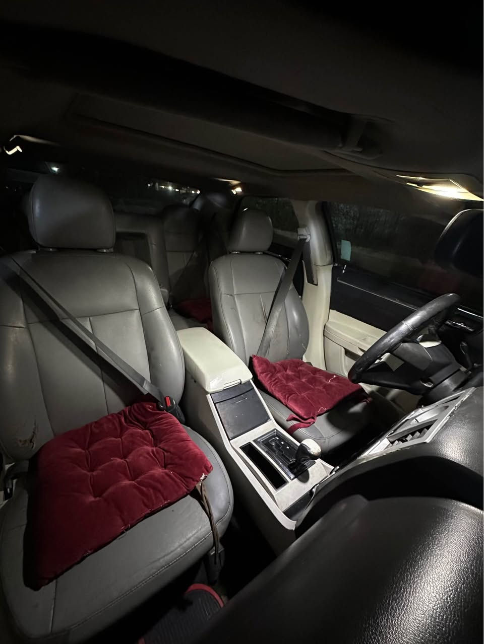 ئوباما ٢٠٠٧
فول مواسه فات 
مكينه ٣.٥
سلايت
پاوه ر ته بريت 
گوشين جلت
گوشين هيته ر 
دژه خليسك 
ناوكريمي 
وه سه ياره كه عام كرايه له سه ر ساغه ي بئ ليدان  هيجي نيه  وه ١٧ وه ره قه ي غه رامه له سه ره 
ره قه م موبايل
***********
*********** أربيل, العراق
