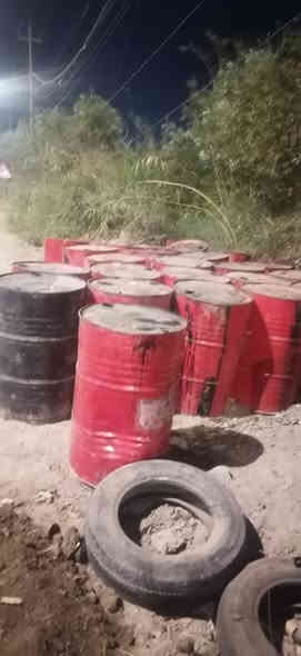 السلام عليكم مستعدون تكير الصطوح والرباطات به انسب أسعار يوجد كادر مخصص لعمل الكير والزكام به أسعار مناسبه التواصل *********** موقعنا كربلاء البراهميه نعمل جميع مناطق كربلاء المقدسه
