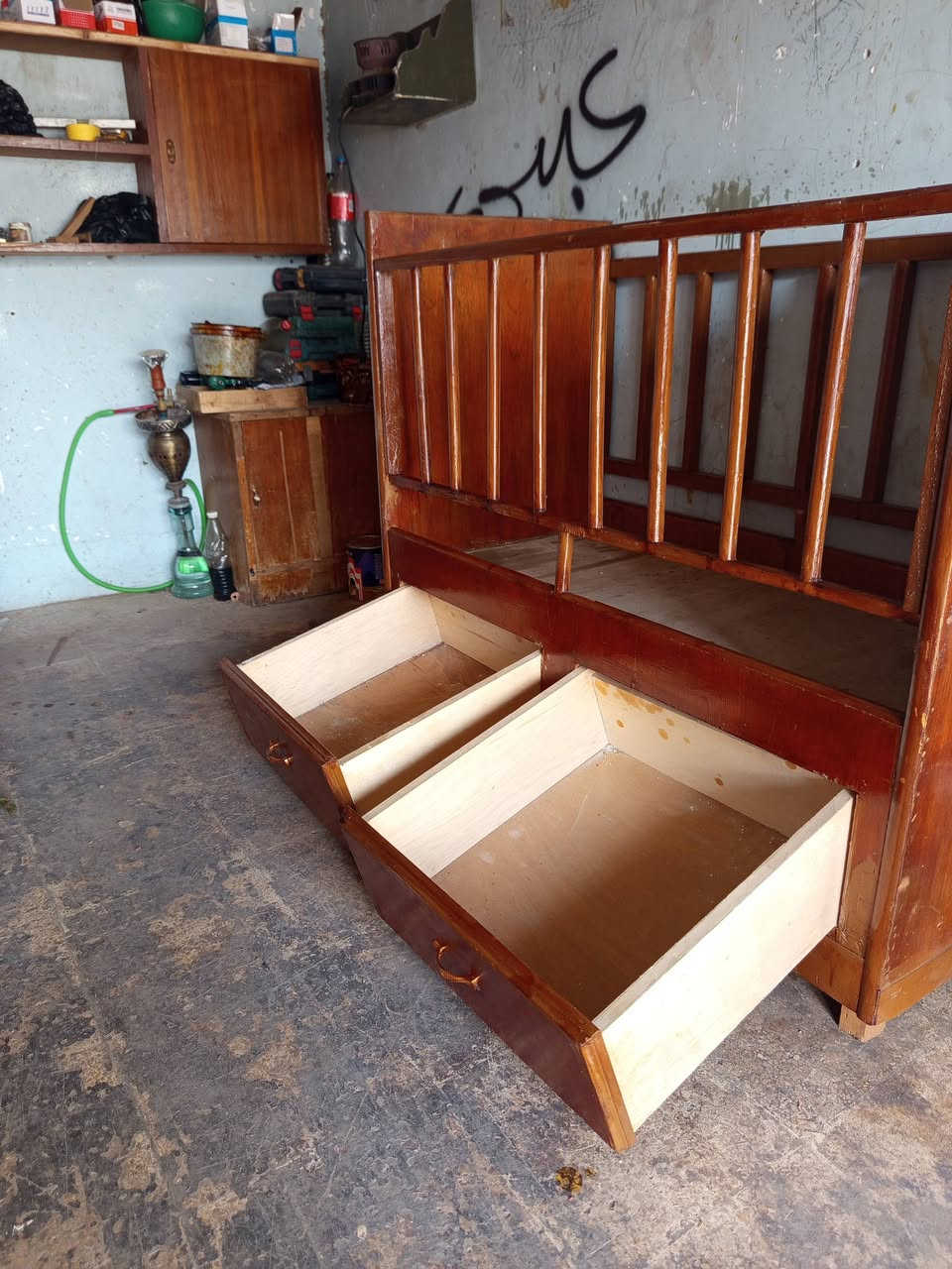 تخوت طفل عدد ٢ شرط النظافه شغل ثقيل حيل 
سعر الواحد ٤٥ الف
رفاعي يم طرشي الشفاء ***********
