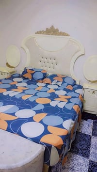 غرفه نوم مع كاونتر لبيع استفسار ع رقم 07700019380
