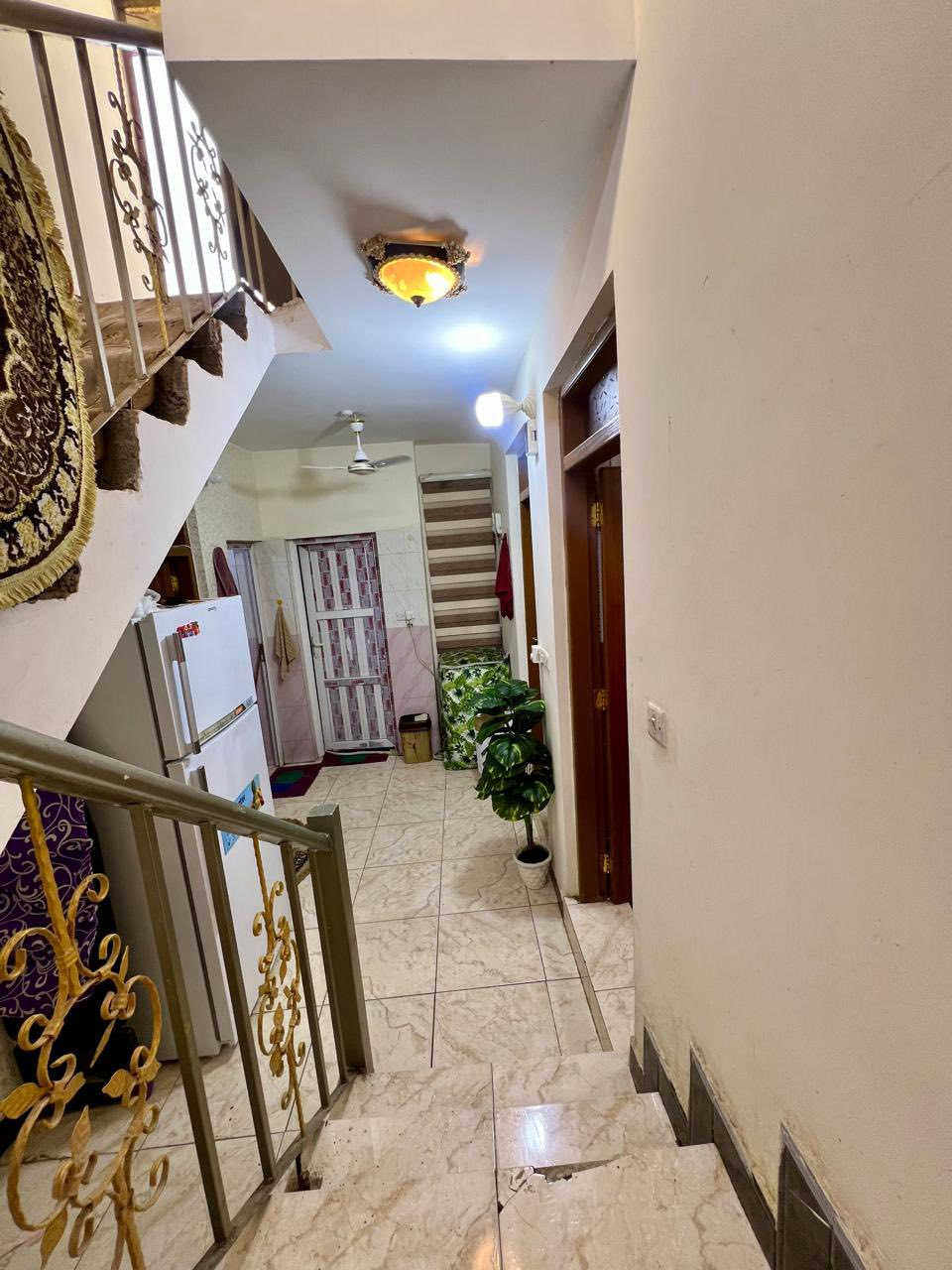 🔹 شقة للإيجار
📍 العنوان: حي الضباط الثانية – مقابل مدرسة المدينة المنورة
📐 المساحة: 155 م²
🏢 الطابق: الثاني
🛏️ التفاصيل: غرفة نوم واحدة + استقبال + مطبخ

💰 الإيجار: للاستفسار يُرجى الاتصال

📞 رقم الهاتف:

0787 497 8982

❗️غير متواجد على الفيس بوك – التواصل حصراً عبر الاتصال الهاتفي
