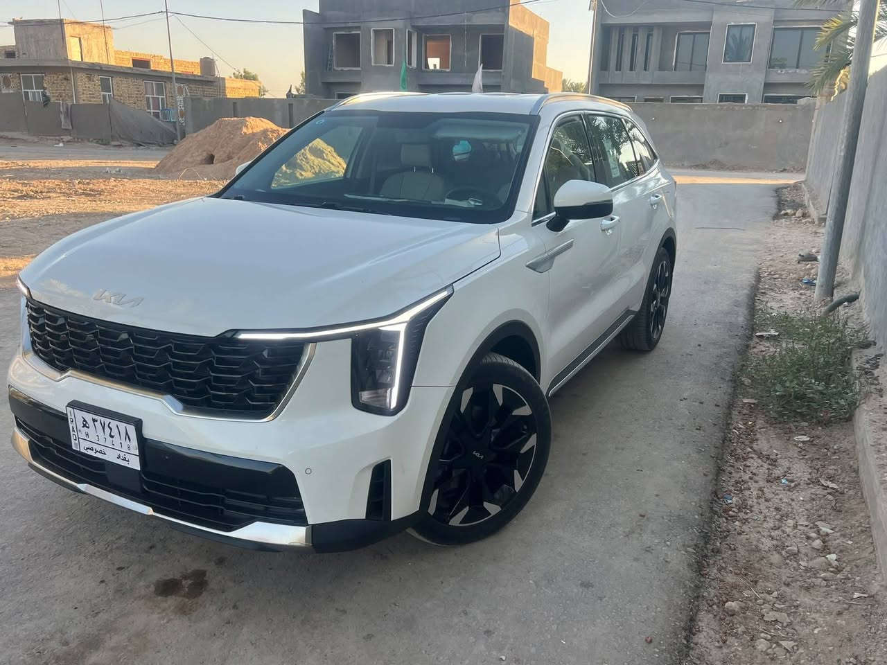 سورنتو للبيع موديل 24 رقم بغداد تحويل مباشر مواصفات بصمه كراسي كهربائية حساس امامي او خلفي شاشه كامره تشغيل عن بعد جنطة كهرباء اريل نفكيشن  مكفول كفاله عامه مى عدة بارد بل بنيد مقدار شبر اخوان اني مكلف بل نشر العنوان حله الشراي يتصل ول مو شراي يرفع المنشور يا الله ***********@
