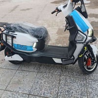 صاعقه موديل 25نهايت السنة  ملف 2000سرعه85سته بطاريات دراجه بحالة ممتاز...