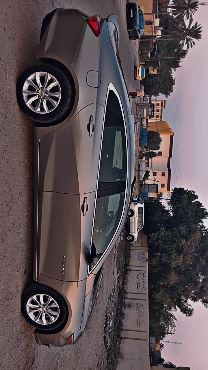 للبيع ماليبو موديل ٢٢ lt2  فول رقم مميز
فول مواصفات وميحتاج اسولف شنو مواصفاتها  السيارة حادثها مال امريكا موجود بالصور السيارة بدون ايرباك وبجم كبس 
وهنا صارت بيها طخة بسيطة بقبق الجنطة للبيع او مراوس بماليبو بريمر 😁 والسعر ١٣٤ للاتصال ***********
